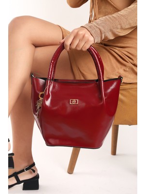 Moda Lime Kadın Bordo Rugan Bordo Orta Boy Aksesuar Detaylı Şık Çanta