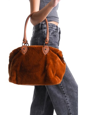 Moda Lime Kadın Taba Peluş Orta Boy Kulplu ve Askılı Yumuşak Salaş Modelli El ve Omuz Çantası