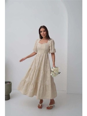 Faylora Bej Süs Düğmeli Balon Kollu Elbise