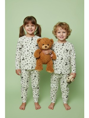 FullaModa Kar Tanesi ve Geyik Desenli Unisex Çocuk Pijama Takımı