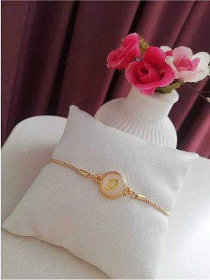 Herşey Nota Altın Sedef Ayarlanabilir Kadın Gold Asansörlü E Harf Bileklik