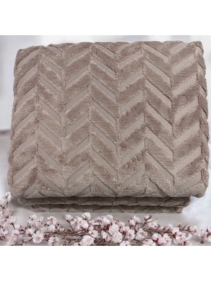 Kumaşçıtr Kaymaz Tabanlı Well Soft Koltuk & Çekyat Örtüsü 170×215 cm – Zigzag Desen Cappuccino