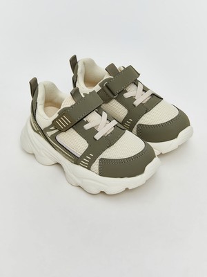 Lc Waikiki Yeni Sezon Bağcık ve Cırt Cırtlı Erkek Bebek Spor Ayakkabı