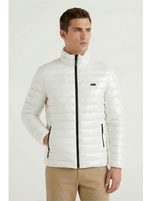 D1fference İçi Astarlı Cepli  Jel Elyaflı Su ve Rügar Geçirmez Erkek Kışlık Mont