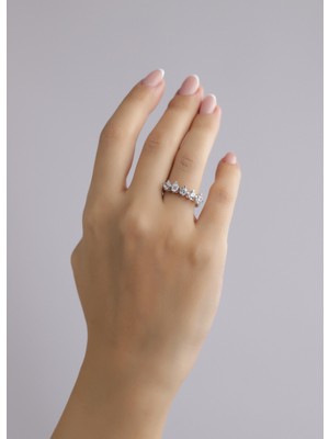 Narin Mücevherat Nar-In Altın Mücevherat Beştaş Beyaz Altın Yüzük 093