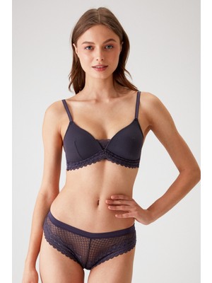Pierre Cardin 4832 Lucca Pedli Balensiz Dantelli Comfy Sütyen ve Brazilian / Iç Çamaşır Takımı