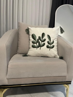 Punch Işlemeli Dekoratif Özel Tasarım Püsküllü Kırlent Kılıfı