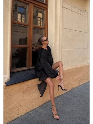 Cemo Kat Kat Fırfırlı Bol Kesimli Pileli Bluz Mini Elbise