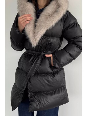 Gülseli Kadın Kapüşonu Kürklü Bel Kuşak Detaylı Mont P-00019843