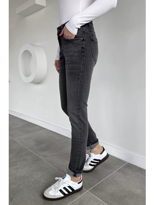 Gülseli Kadın Likralı Jean Kot Pantolon P-00019658