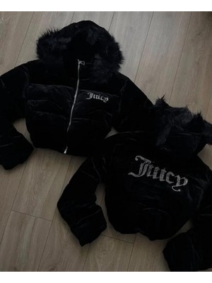 İsra Ayyıldız Moonstar Collection Juicyy Couturee Kadife Taşli Trend Kürklü Şapkalı Mont