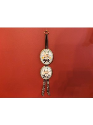 TT Pirinç Çerçeveli Fransız Duvar Süsü Toplam 42 cm Boyunda