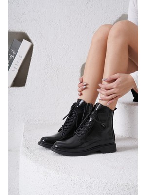 Ksenia Kadın Hakiki Deri Postal Bot - Siyah Rugan