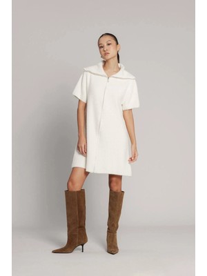 Esila Moda Kadın Beyaz Sakallı Fermuarlı Elbise