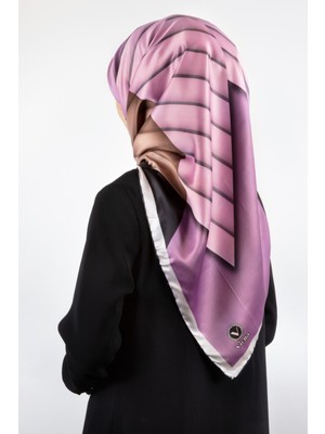 Violla Rayon Zikzak Çizgi Desenli Lila Renkli 90X90 Eşarp (Ipek Içermez) Dikim Şekli : El Dikişi
