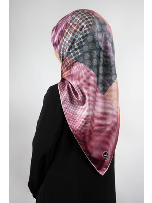 Violla Twill Geometrik Pembe Renkli 90X90 Eşarp (Ipek Içermez) Kenar Dikiş Şekli El Dikişli