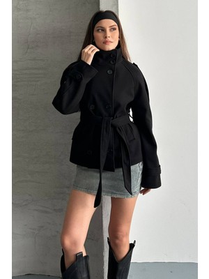 Kadın Dik Yaka Kuşaklı Kısa Astarlı Kaşe Kaban