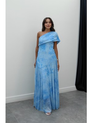 Havoş Mavi Desenli One Shoulder Şifon Elbise