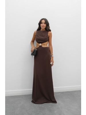 Havoş Kahverengi Deniz Kabuğu Aksesuarlı Elbise