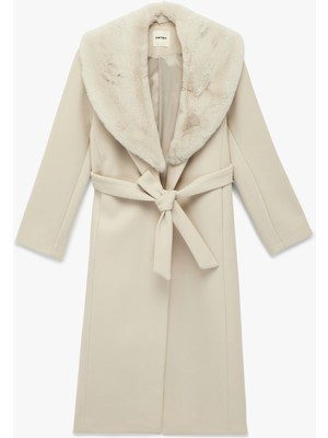 Koton  Çıkarılabilir Suni Kürk Yaka Kaban Kemerli Kaşe Uzun Kollu