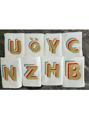 Isme Özel Harf Işlemeli Kadife El Havlusu – Modern Renkli Tasarım