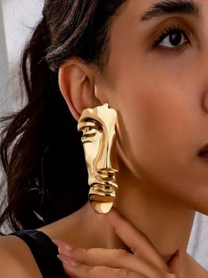 Alya's Aksesuar 14K Altın Kaplama Geometrik Maske Küpe