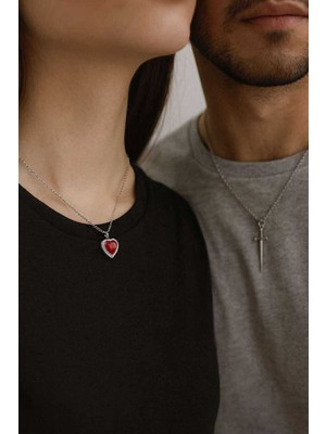 Herşey Nota Kalbimin Içindesin Çift Kolye Seti – Kalp ve Kılıç Tasarımlı Aşk Temalı Paslanmaz Çelik Kolye