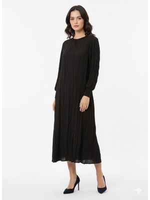 Micca Ipekche Soft Kraş Ribana Kol ve Yaka Detaylı Elbise-Siyah