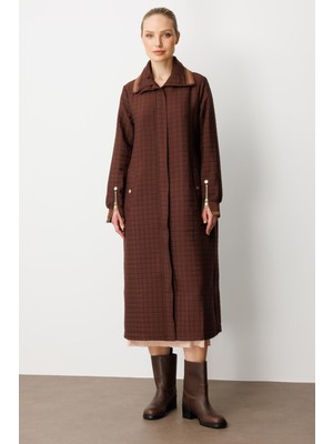 Micca Ribana ve Fermuar Detaylı Tüm Beden Astarlı Jakar Kapitone Mevsimlik Spor Kaban Kap-Kahve