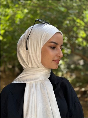 Shalby Tesettür Ipeksi Pamuk Jakar Lory Desen Şal Inci