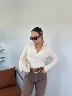 Kadın Çıtçıt Detaylı Kazak Krem