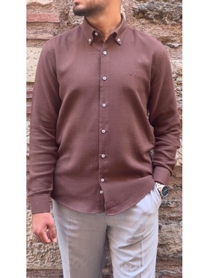 Fitmens Slim Fit Uzun Kol Müslin Pamuk Rahat Nefes Alabilen Kumaştan Yaka Düğmeli Hediye Kutulu Erkek Gömlek FS-004202 - Kahverengi
