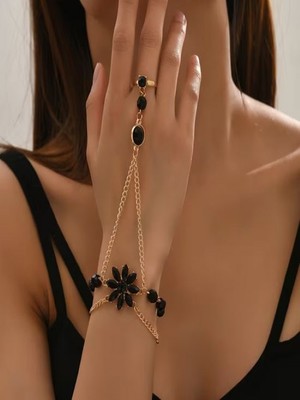 Alya's Aksesuar Altın Rengi Siyah Taşlı Şık Şahmeran Bileklik