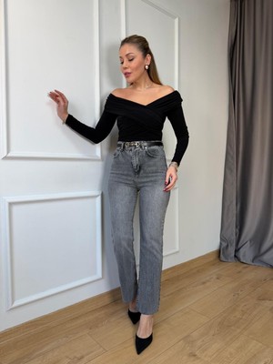 Size Özgü Gri Kesik Paça Jean