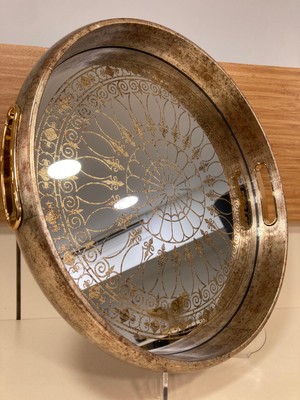 Tepsi Ahşap ve Cam Detaylı Kendinden Desenli Yuvarlal Düz Model Renk Antik Eskitme Çapı 35 cm