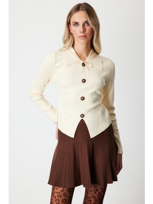 On Triko  Süs Düğmeli Büzgü Detaylı Triko Kazak 65353