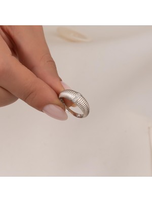 Hakan Mücevherat Taşlı 14 Ayar Beyaz Altın Yüzük