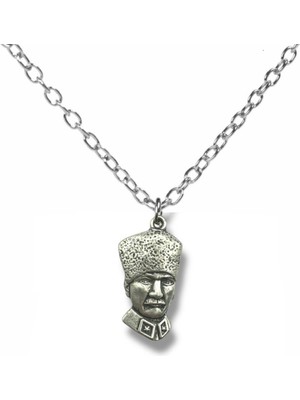 Mustafa Kemal Atatürk Silüeti Figürlü Gümüş Renk Unisex Kolye – Anlamlı ve Şık Tasarım