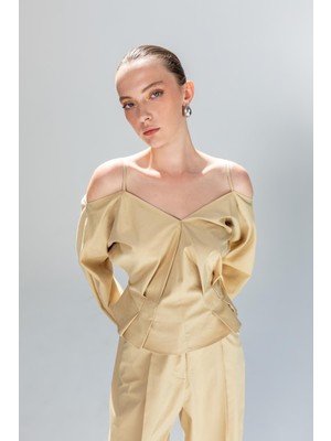 Kameya Askı Pileli Bluz 25S10735