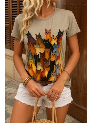 Janes Kadın Kısa Kollu Bisiklet Yaka Kedi Desenli Süprem Bluz