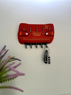 3dpazarıcom 3D Baskı Anahtarlık Askısı Şimşek Model