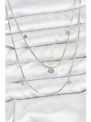 Callerrons Accessories Zincir Gümüş Renk Pullu Kadın Kolye - EBJ251219W38816