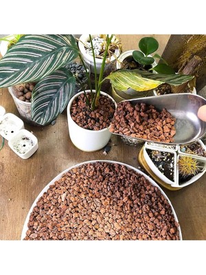 Wishora Store Kırmızı Pomza Taşı 3-8 mm 25 kg Volkanik Cürüf Ponza Lav Kırığı Lav Taşı