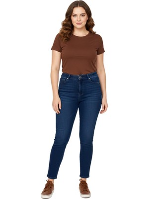 Kübra Kadın Bilek Jeans Pantolon Kemer Lastikli Düğmeli Taşlı BGL-ST05058