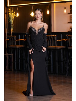 Abiyefon Askılı Göğsü Taşlı Yırtmaçlı Uzun Abiye ABU5218