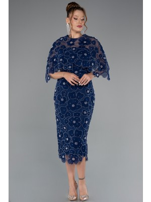 Abiyefon Straplez Çiçek Işlemeli Pelerinli Midi Abiye ABK2452