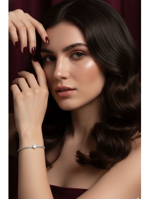 Aslı Kiraz Jewerly Oval Zirkon Taşlı Çelik Kararmaz Kadın Bileklik Gümüş Ovl-Zrkn-Clk-Kdn-Blklk-Gms
