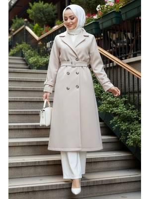 Düğmeli Bej Tesettür Kaşe Kap 62441BEJ