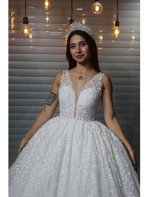Almila Gelinlik