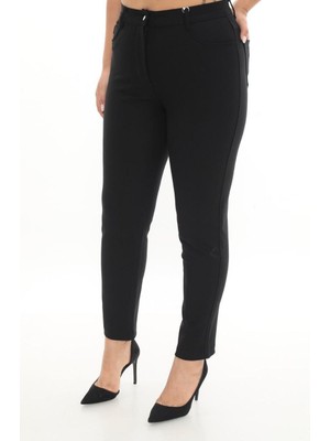 Akşen Giyim Büyük Beden % 96 Pamuk Full Likralı Yüksek Bel Fermuar ve Düğme Kapamalı Siyah Boru Paça Pantolon